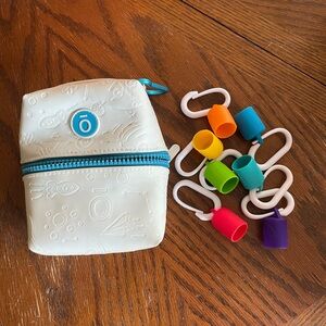 DoTerra kids oil pouch with oil bag clips